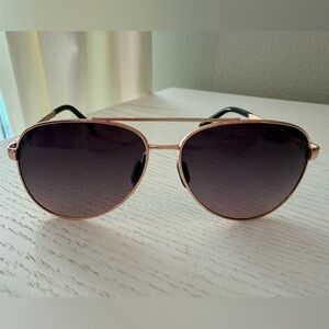 Luenx Aviator Sunglasses